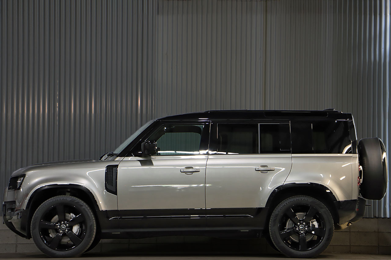 2025 Land Rover DEFENDER null