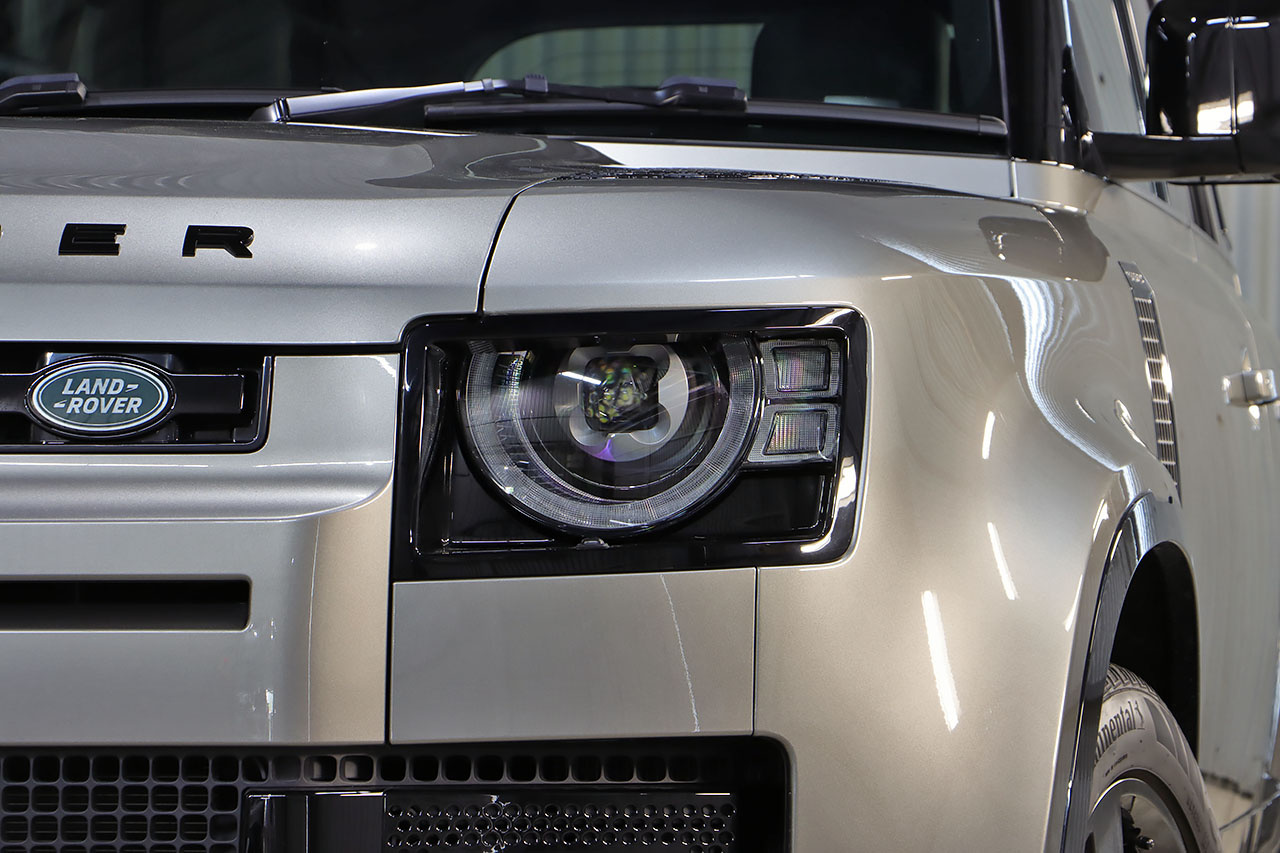2025 Land Rover DEFENDER null