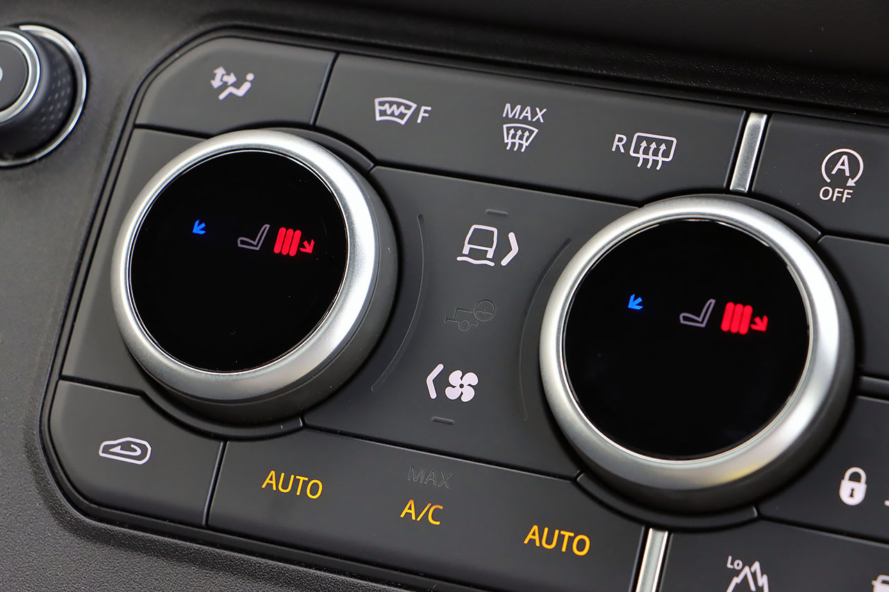 2025 Land Rover DEFENDER null