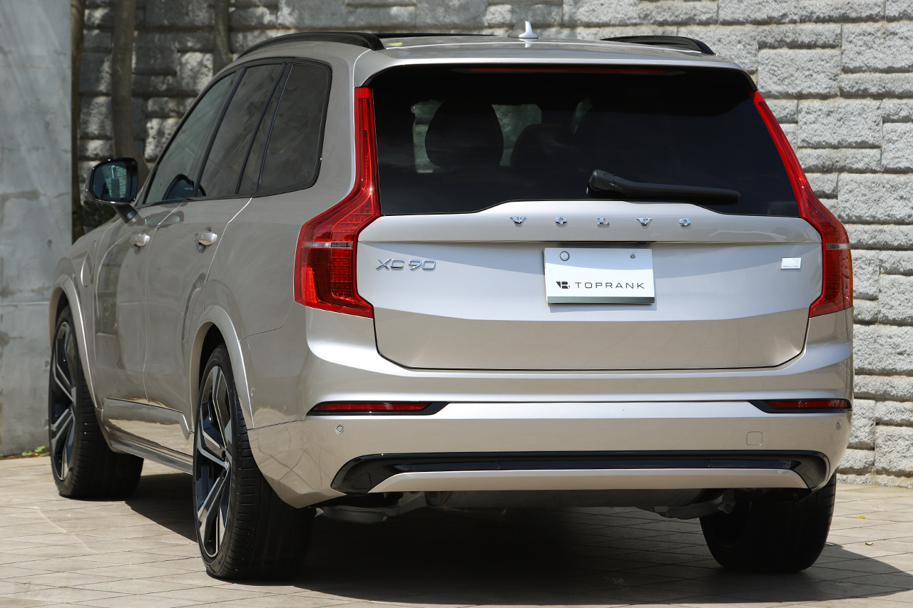 2023 Volvo XC90 