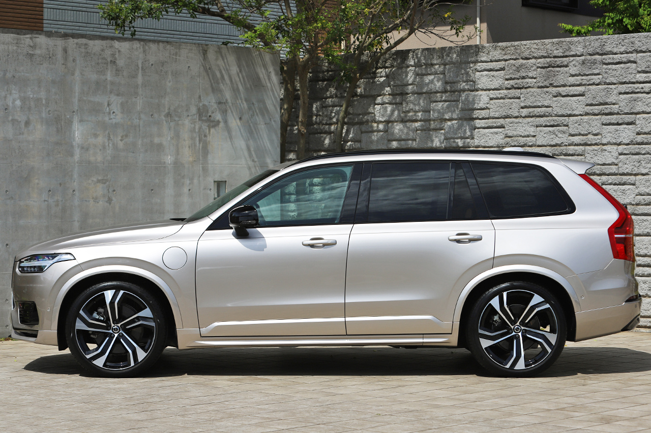2023 Volvo XC90 
