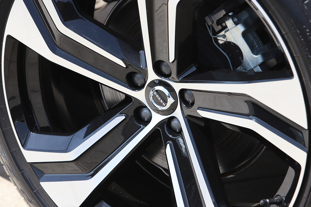 2023 Volvo XC90 