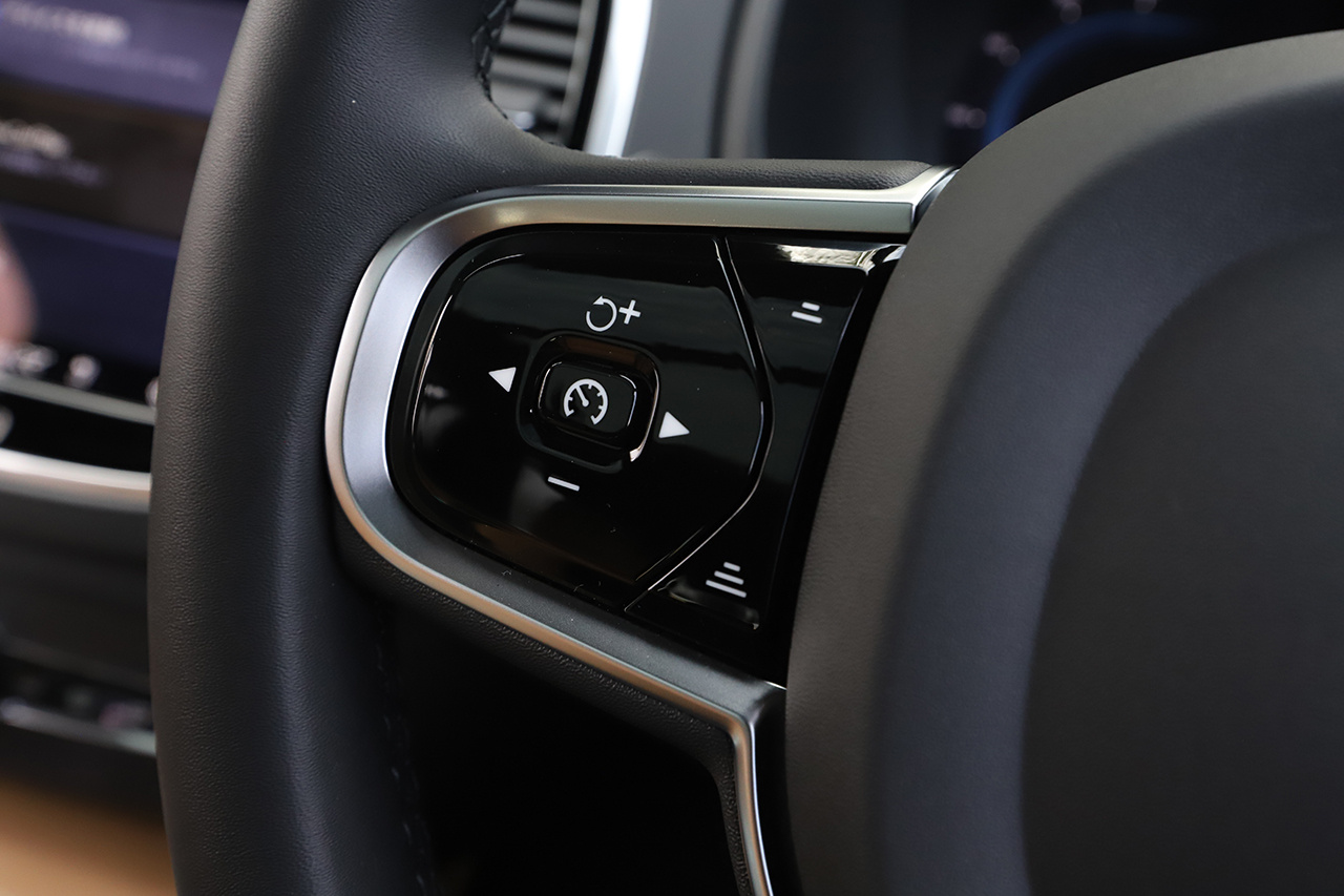 2023 Volvo XC90 