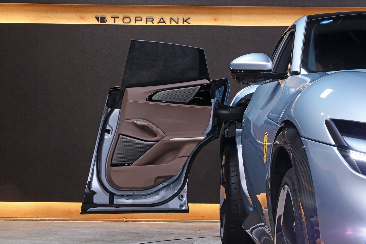 2026 Ferrari PUROSANGUE null