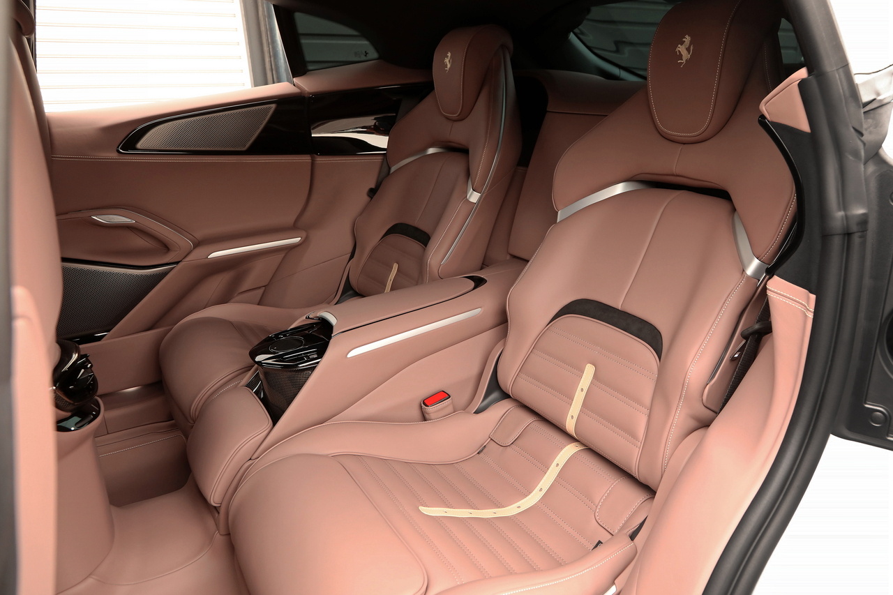 2026 Ferrari PUROSANGUE null