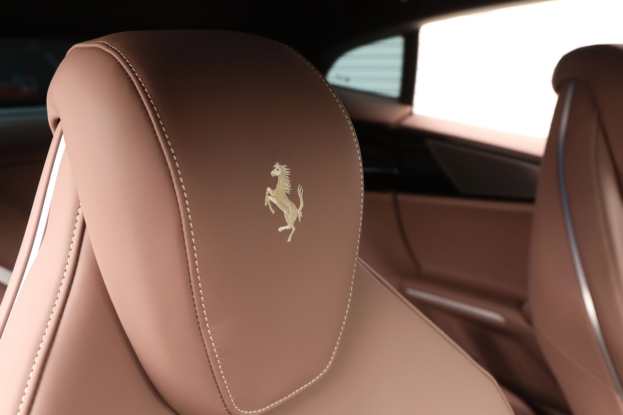 2026 Ferrari PUROSANGUE null