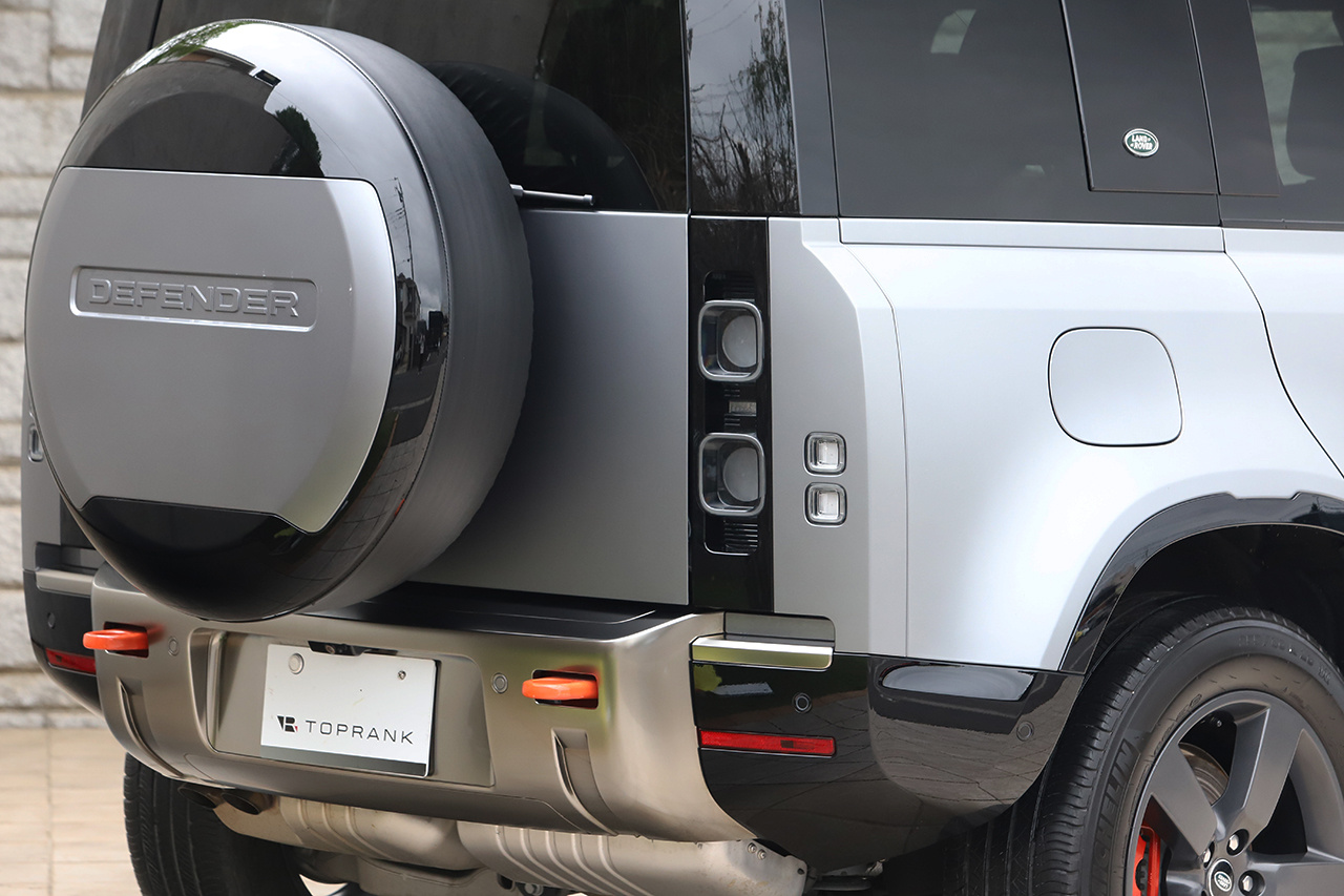 2024 Land Rover DEFENDER 