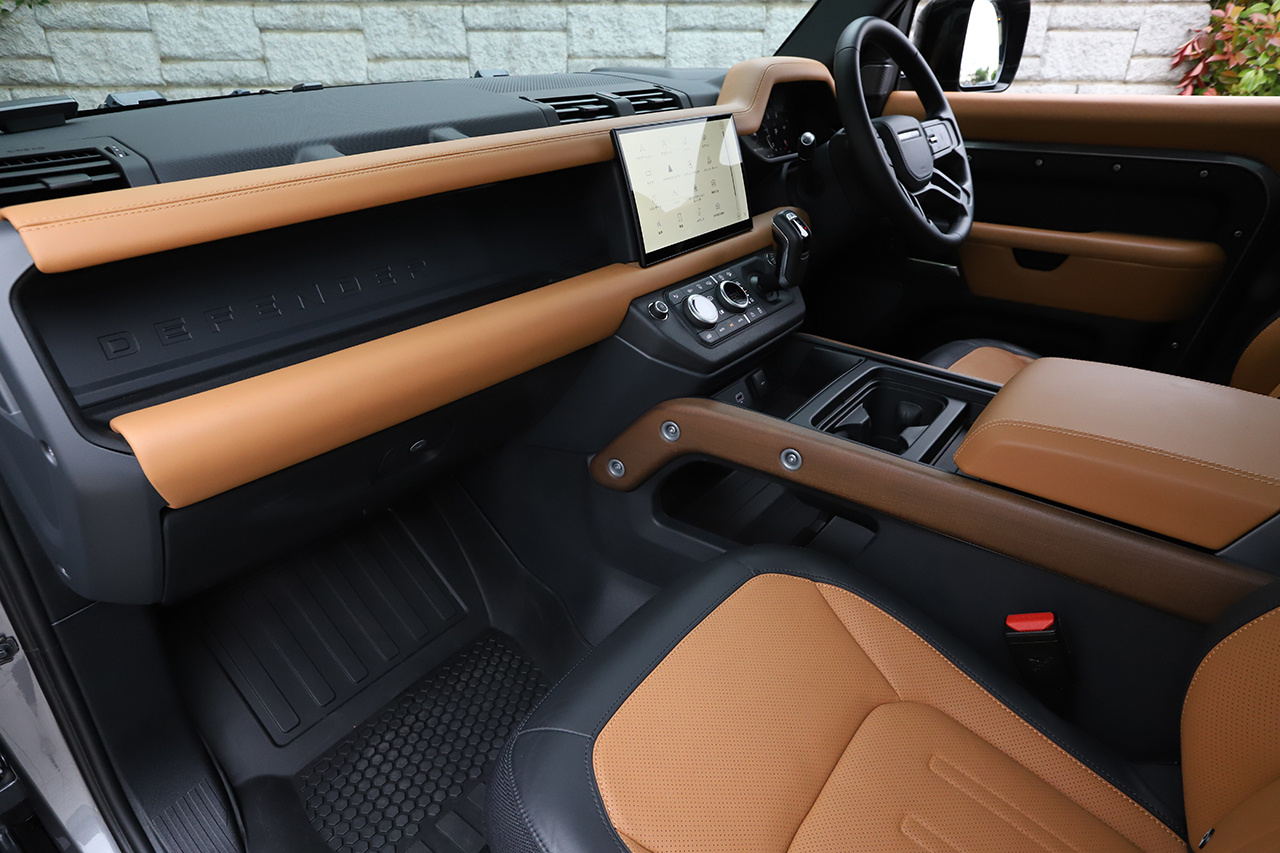 2024 Land Rover DEFENDER 