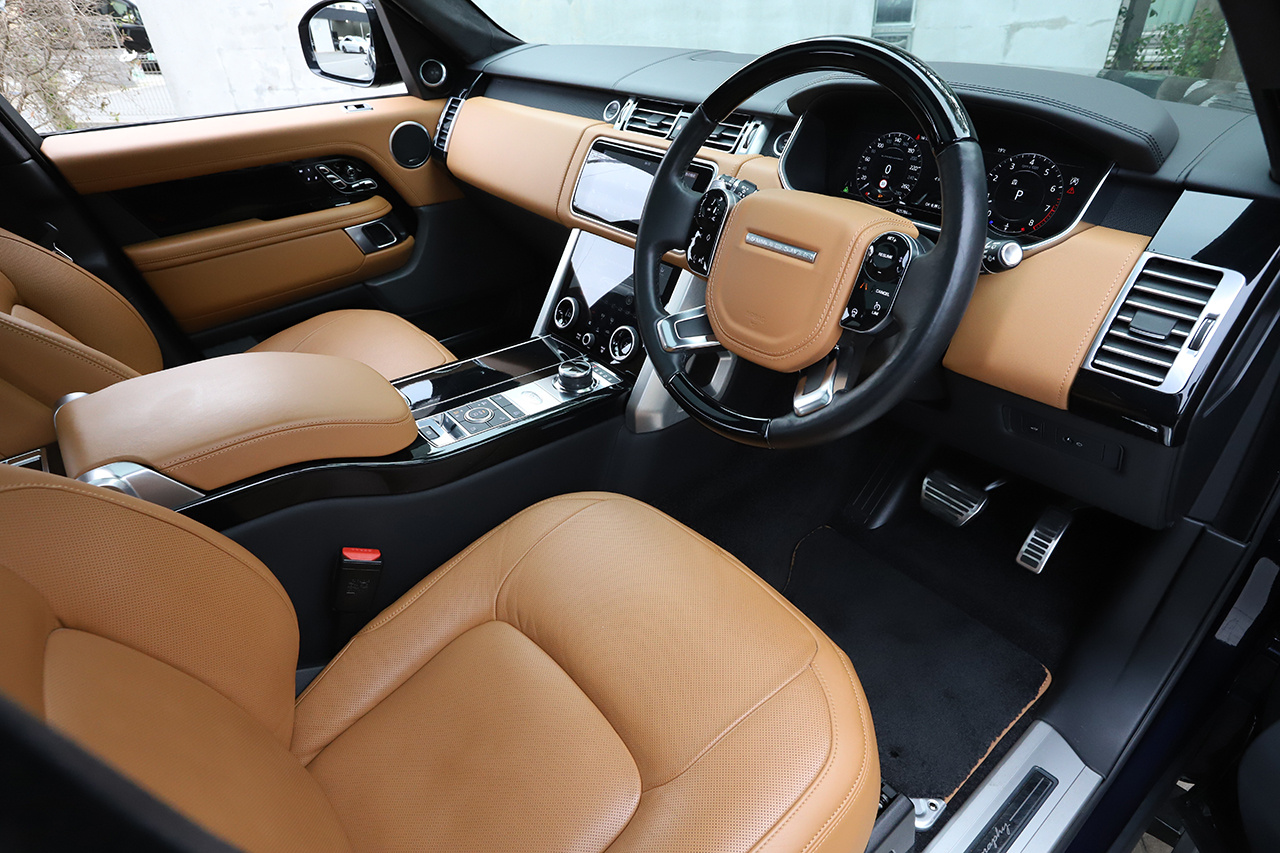 2018 Land Rover RANGE ROVER 