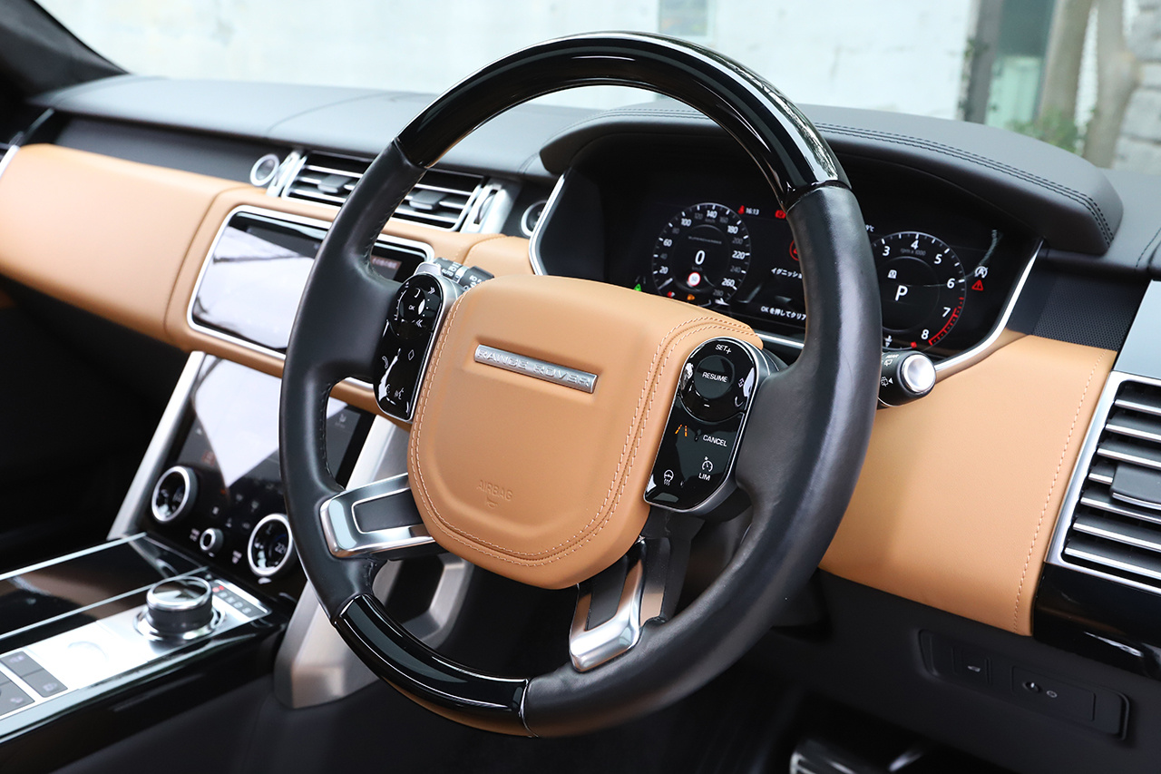 2018 Land Rover RANGE ROVER 
