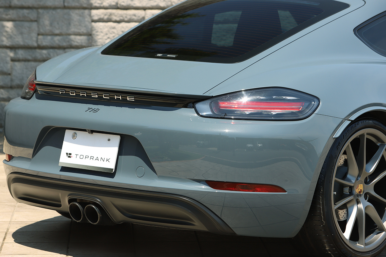 2017 Porsche 718 CAYMAN null