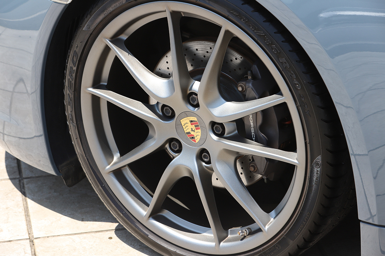 2017 Porsche 718 CAYMAN null