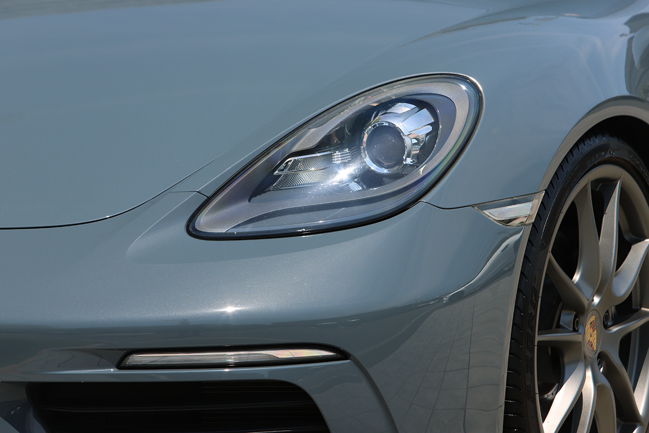 2017 Porsche 718 CAYMAN null