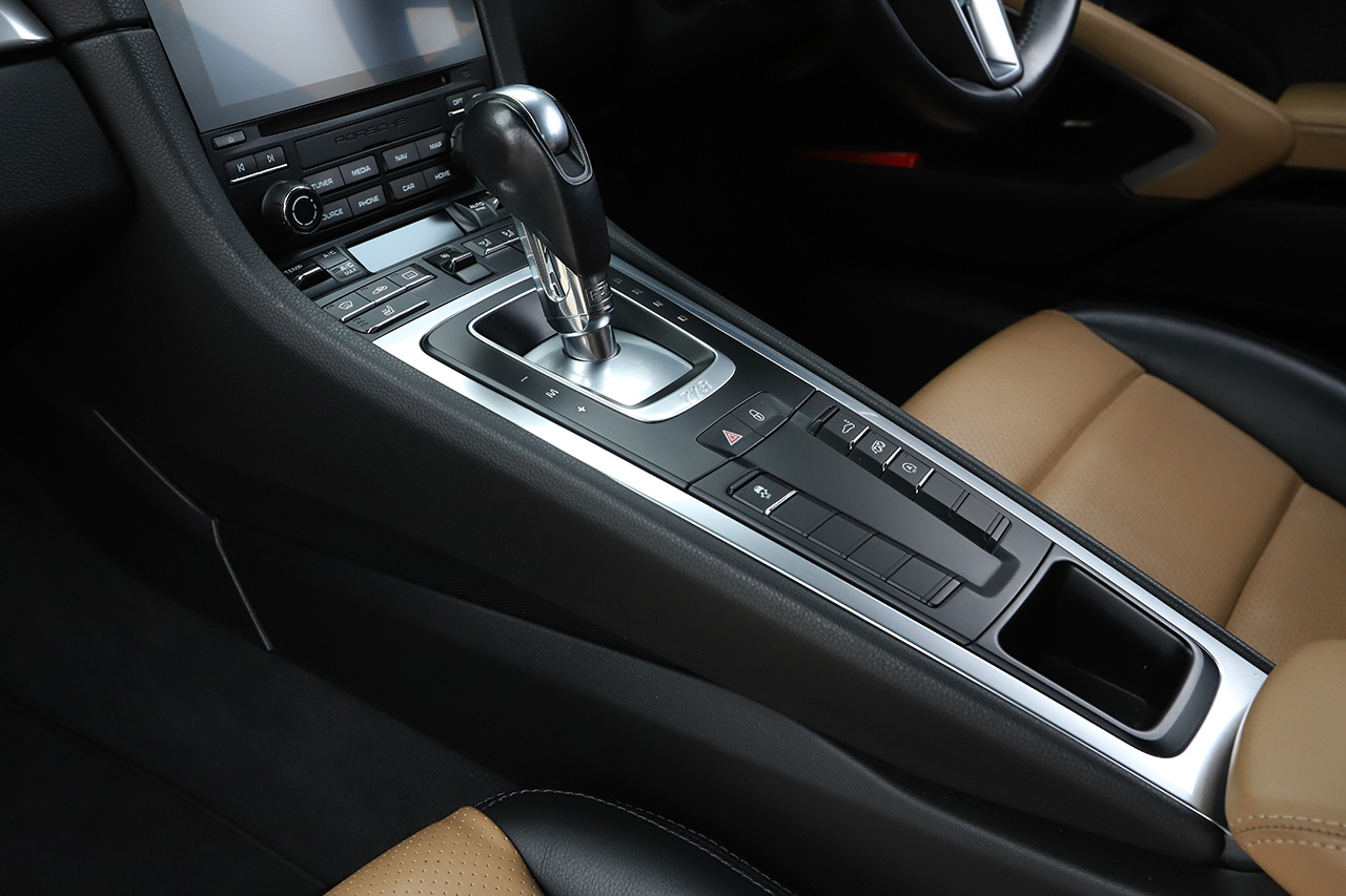 2017 Porsche 718 CAYMAN null