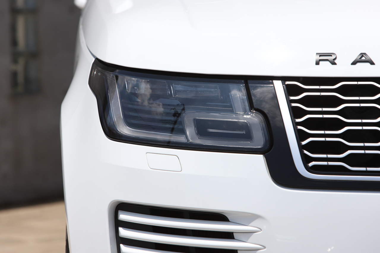 2019 Land Rover RANGE ROVER 