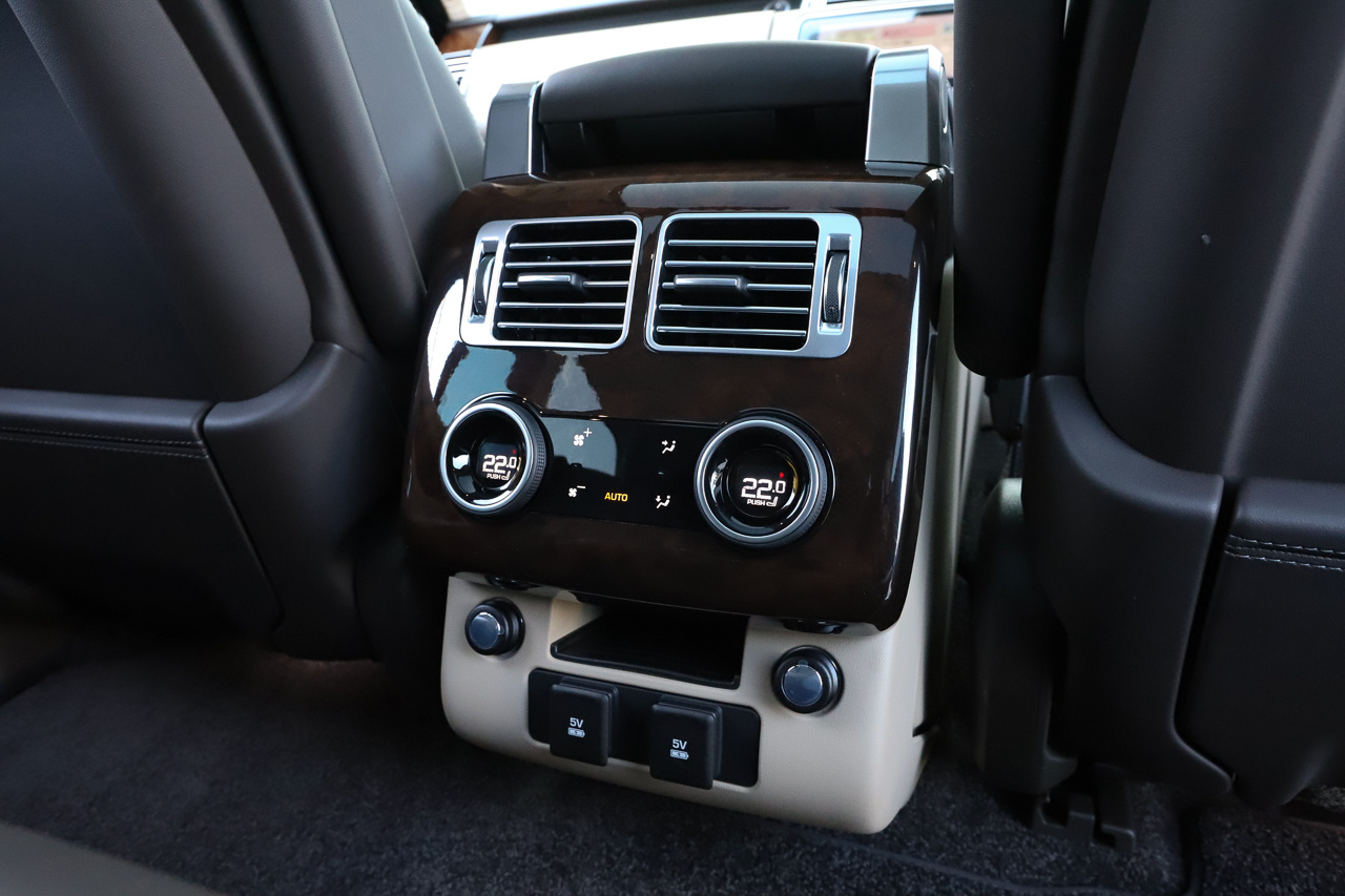 2019 Land Rover RANGE ROVER 