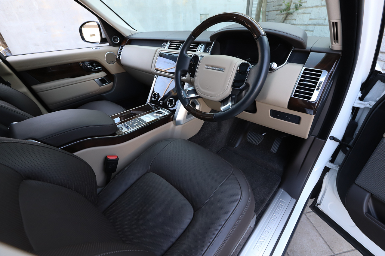 2019 Land Rover RANGE ROVER 