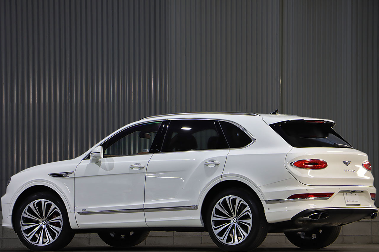 2022 Bentley Bentayga 