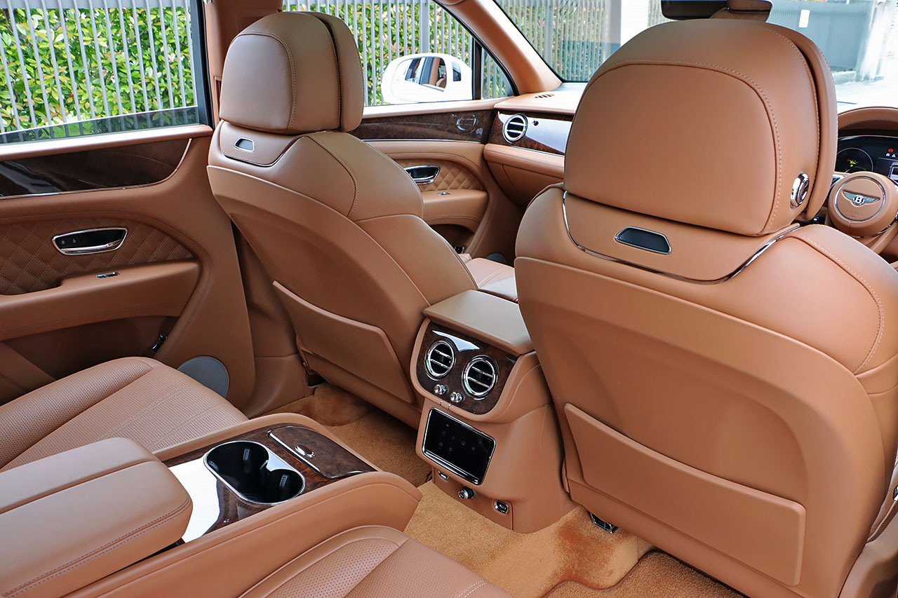 2022 Bentley Bentayga 