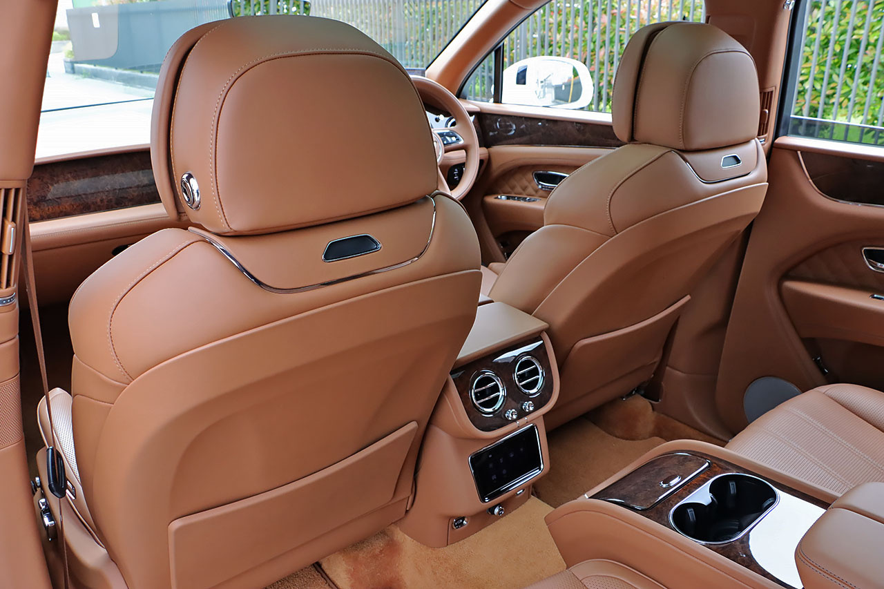 2022 Bentley Bentayga 