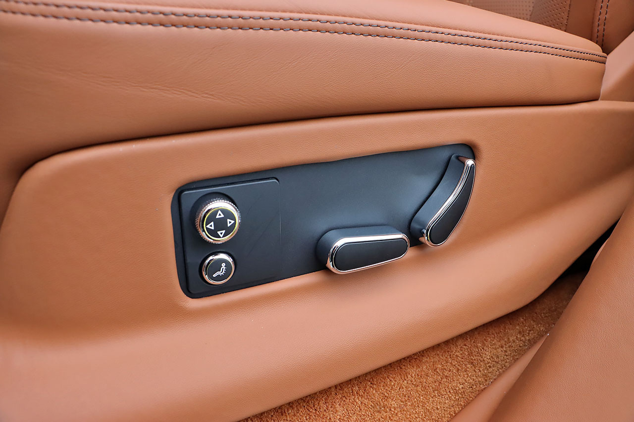 2022 Bentley Bentayga 