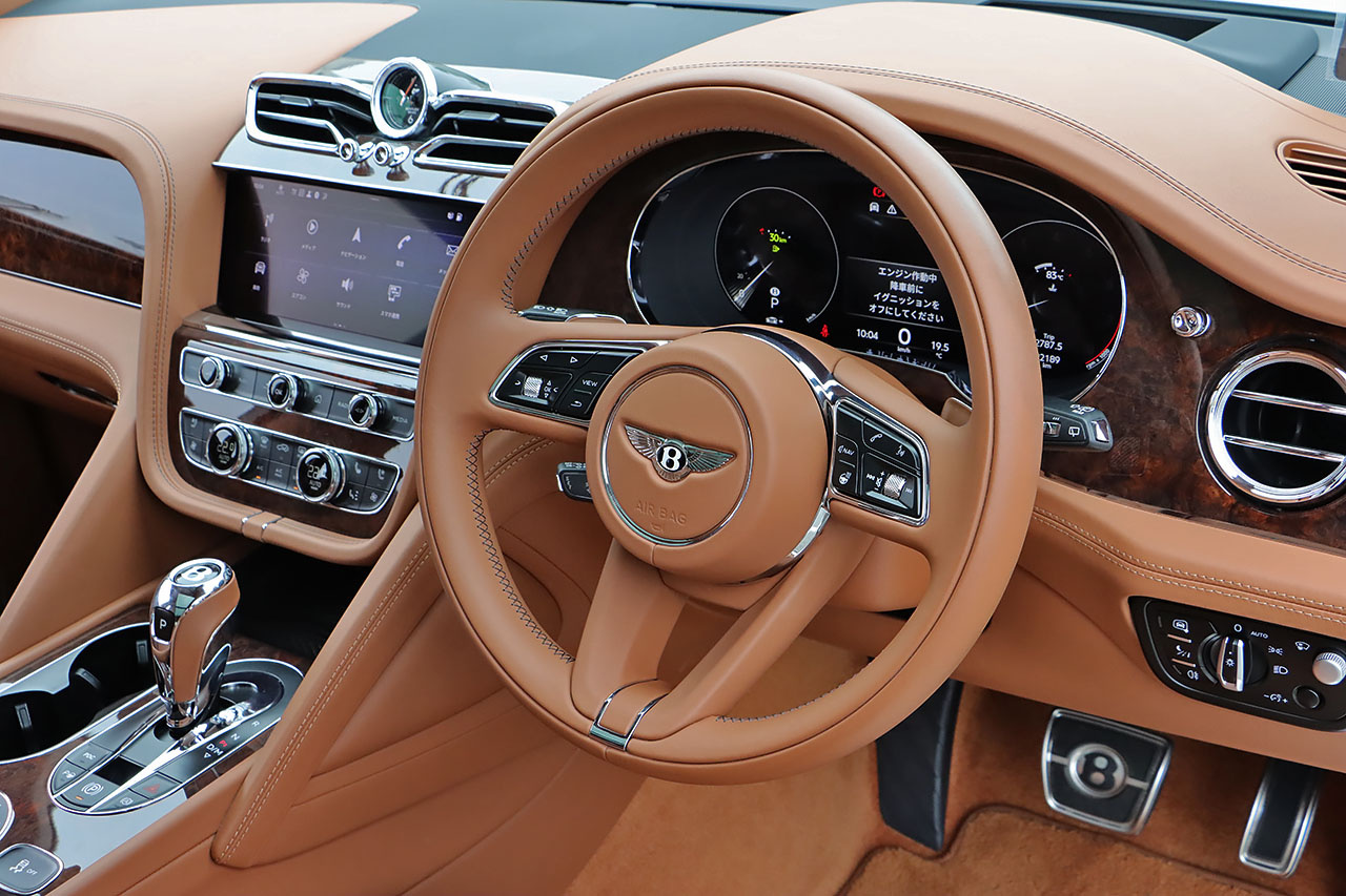 2022 Bentley Bentayga 