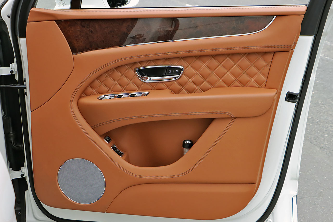 2022 Bentley Bentayga 
