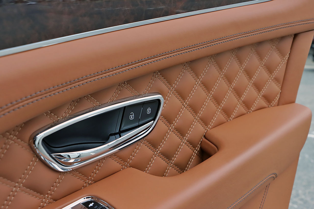 2022 Bentley Bentayga 