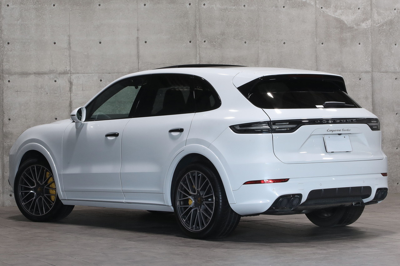 2019 Porsche CAYENNE null