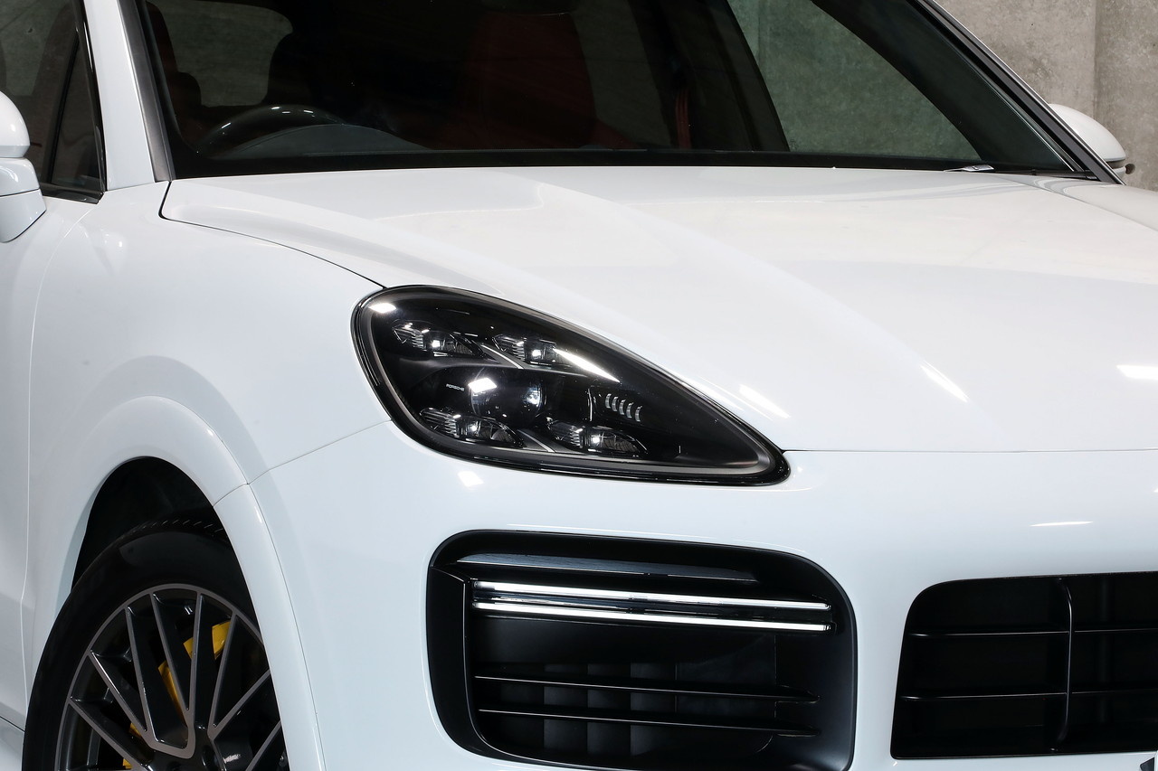 2019 Porsche CAYENNE null