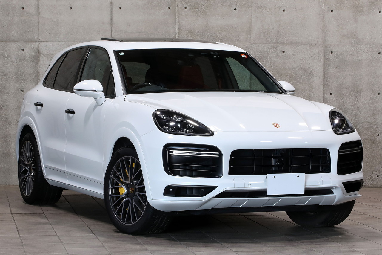 2019 Porsche CAYENNE null