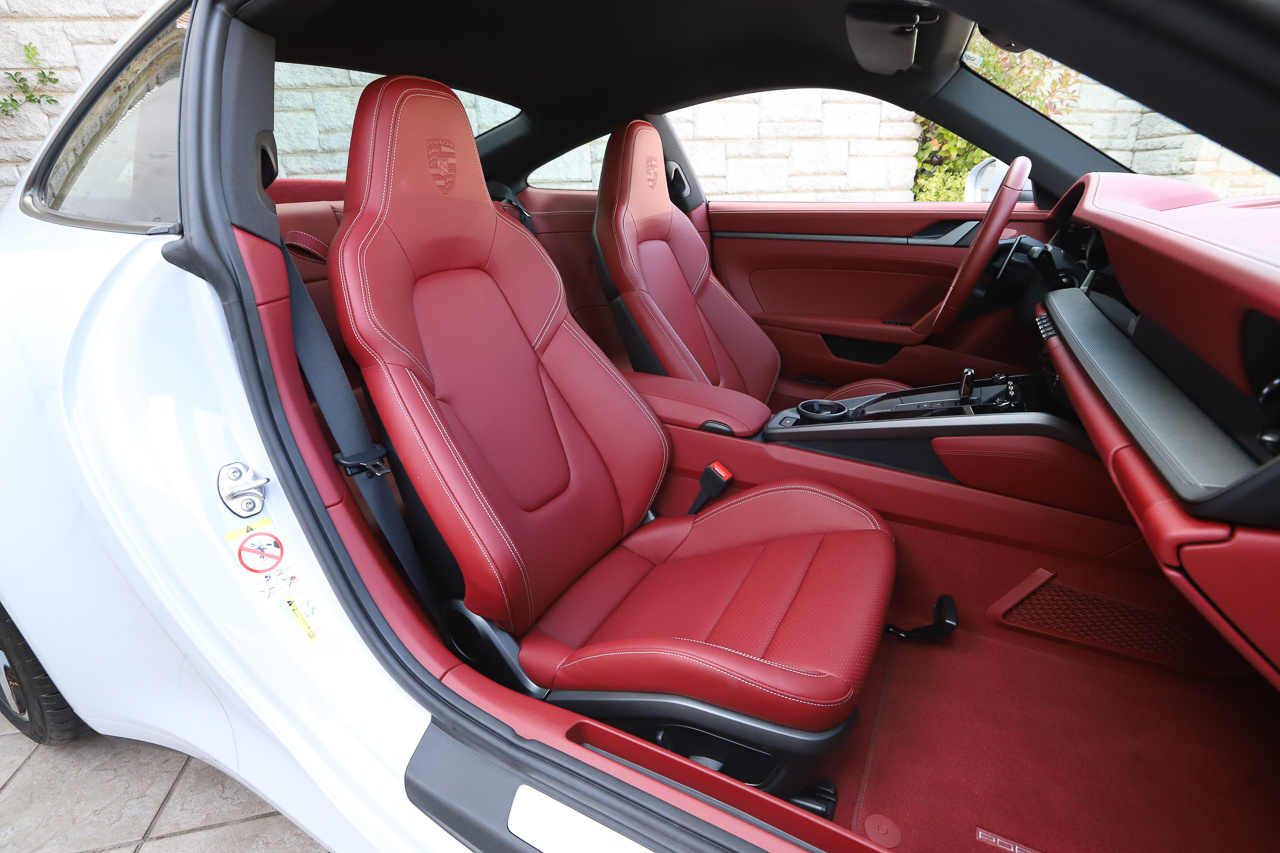 2024 Porsche 911 null