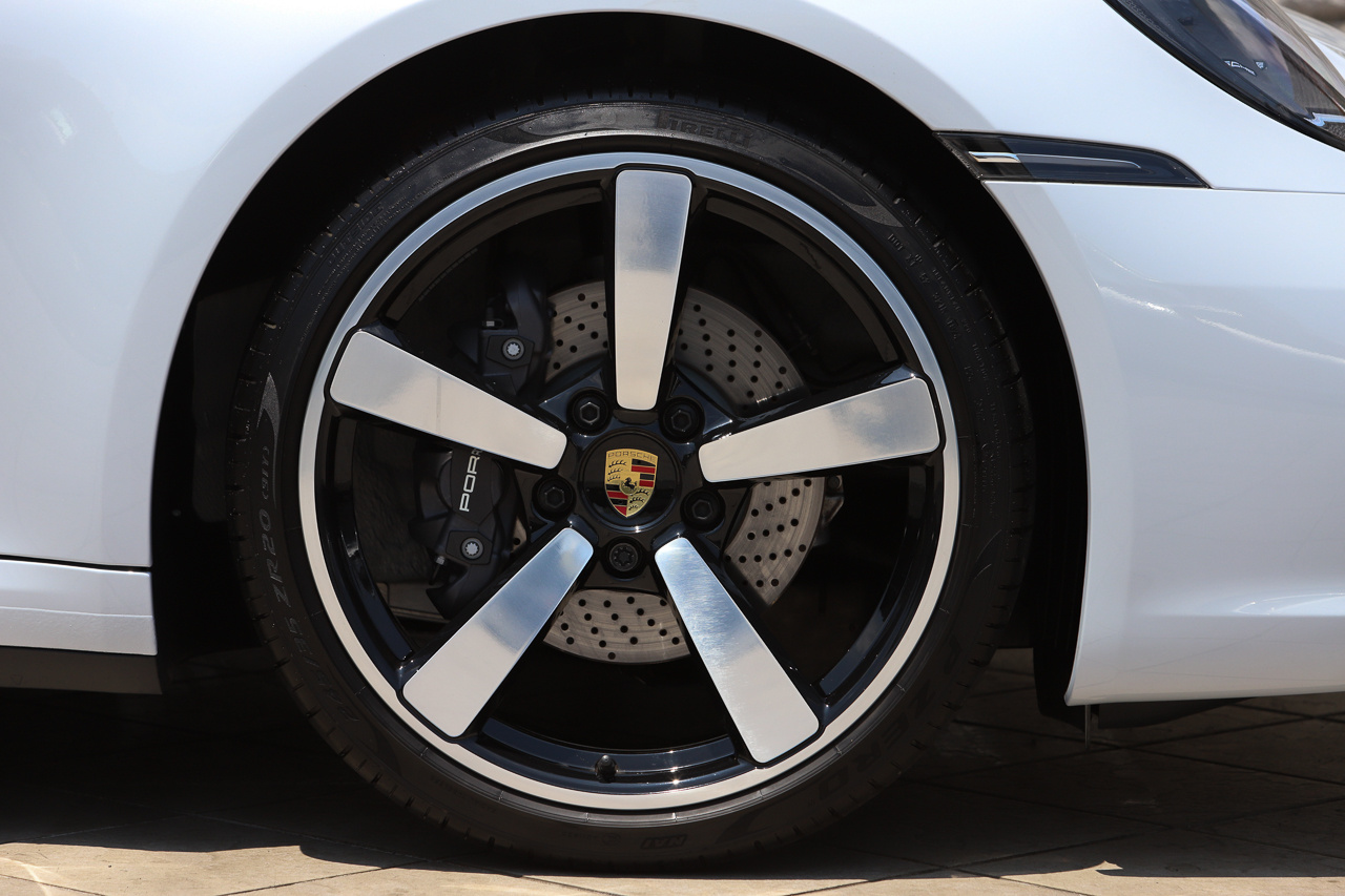 2024 Porsche 911 null