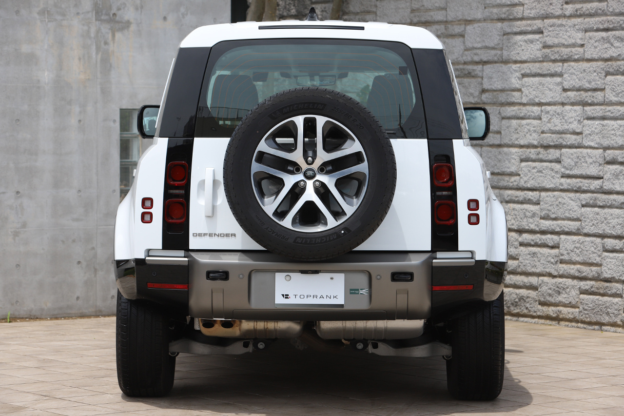 2025 Land Rover DEFENDER 