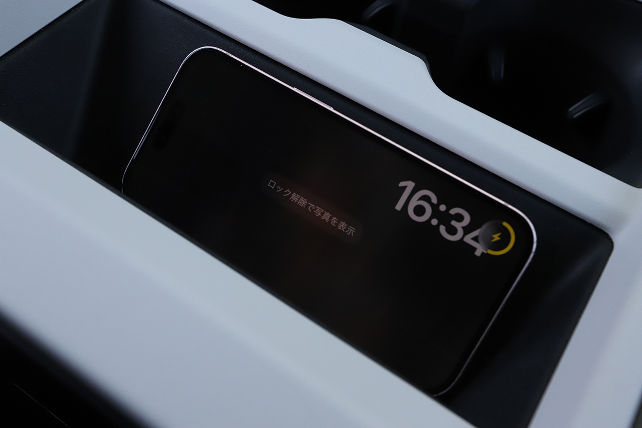 2025 Land Rover DEFENDER 