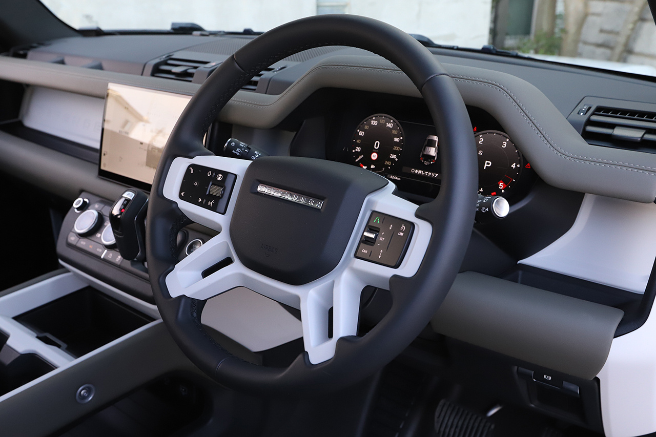 2025 Land Rover DEFENDER 