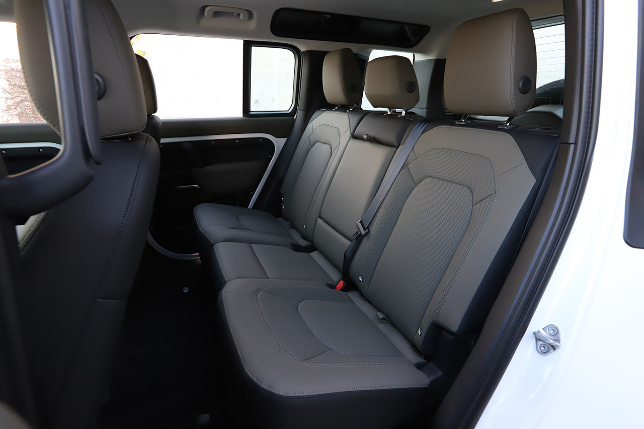 2025 Land Rover DEFENDER 