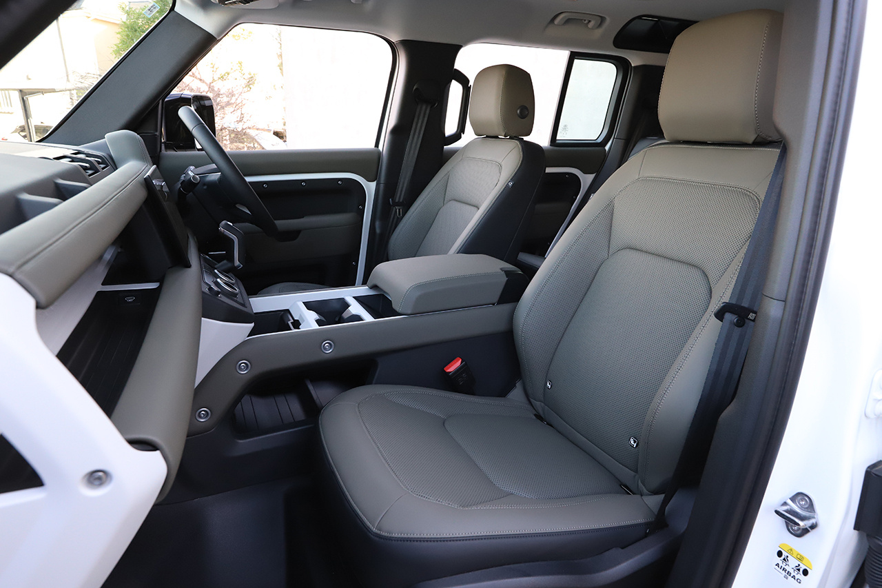 2025 Land Rover DEFENDER 