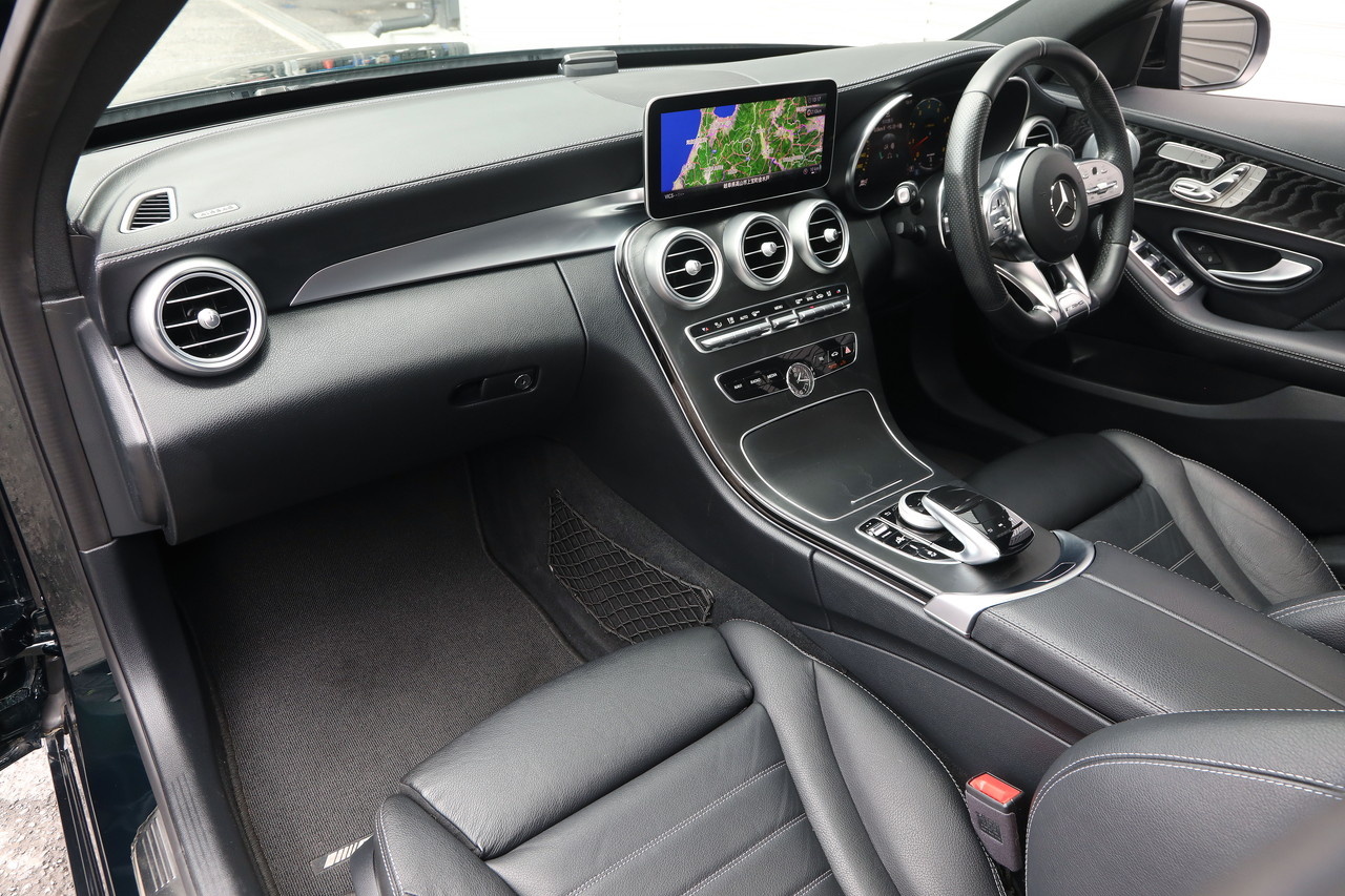 2019 Mercedes-AMG C CLASS null