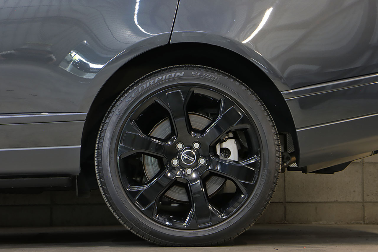 2019 Land Rover RANGE ROVER 