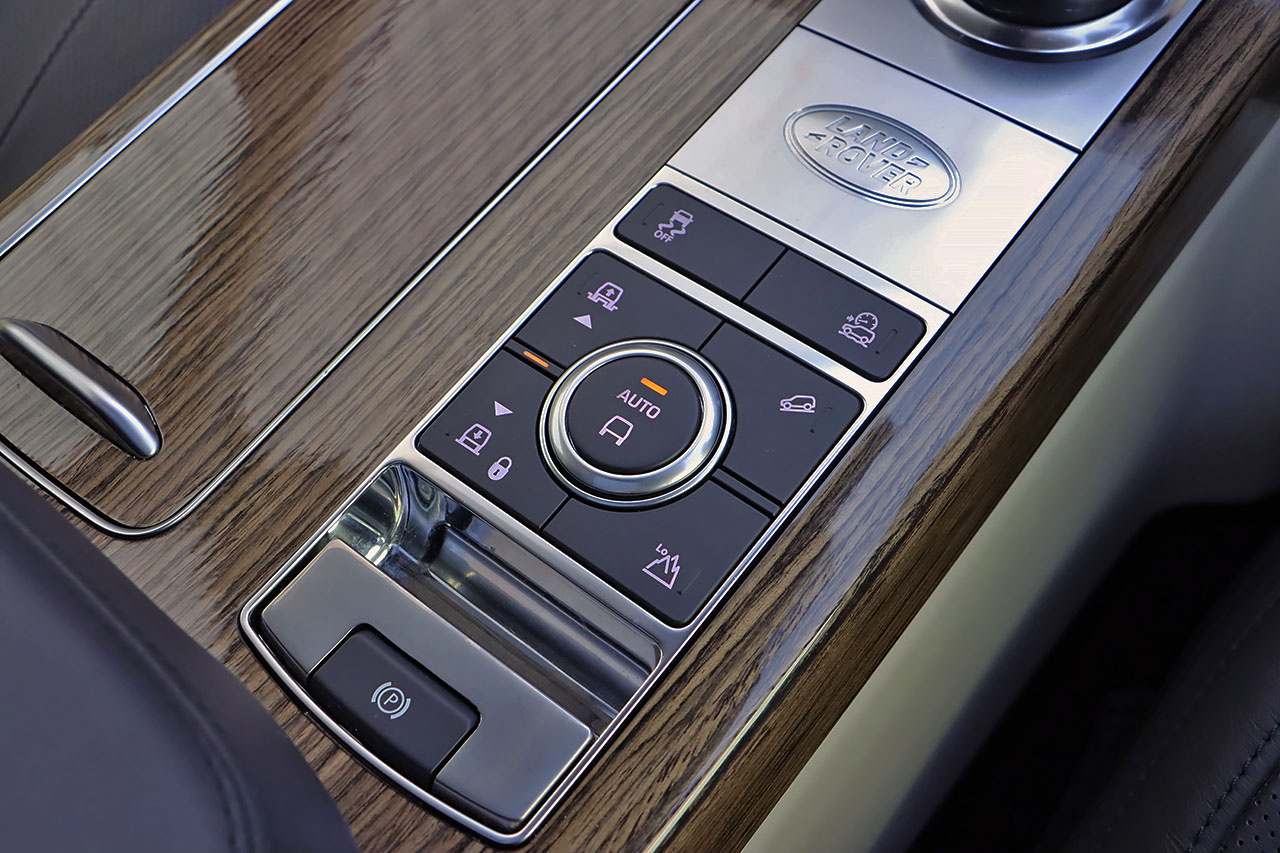 2019 Land Rover RANGE ROVER 