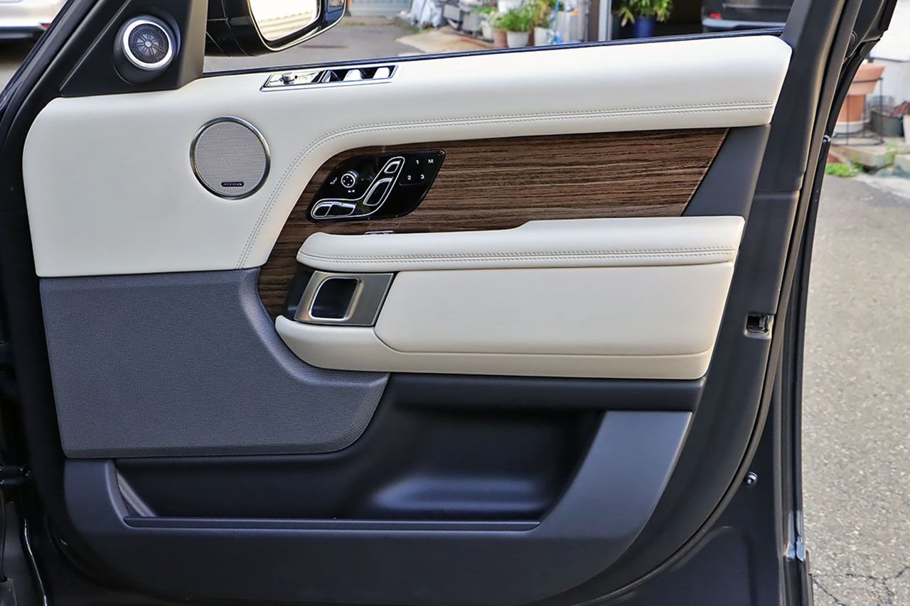 2019 Land Rover RANGE ROVER 