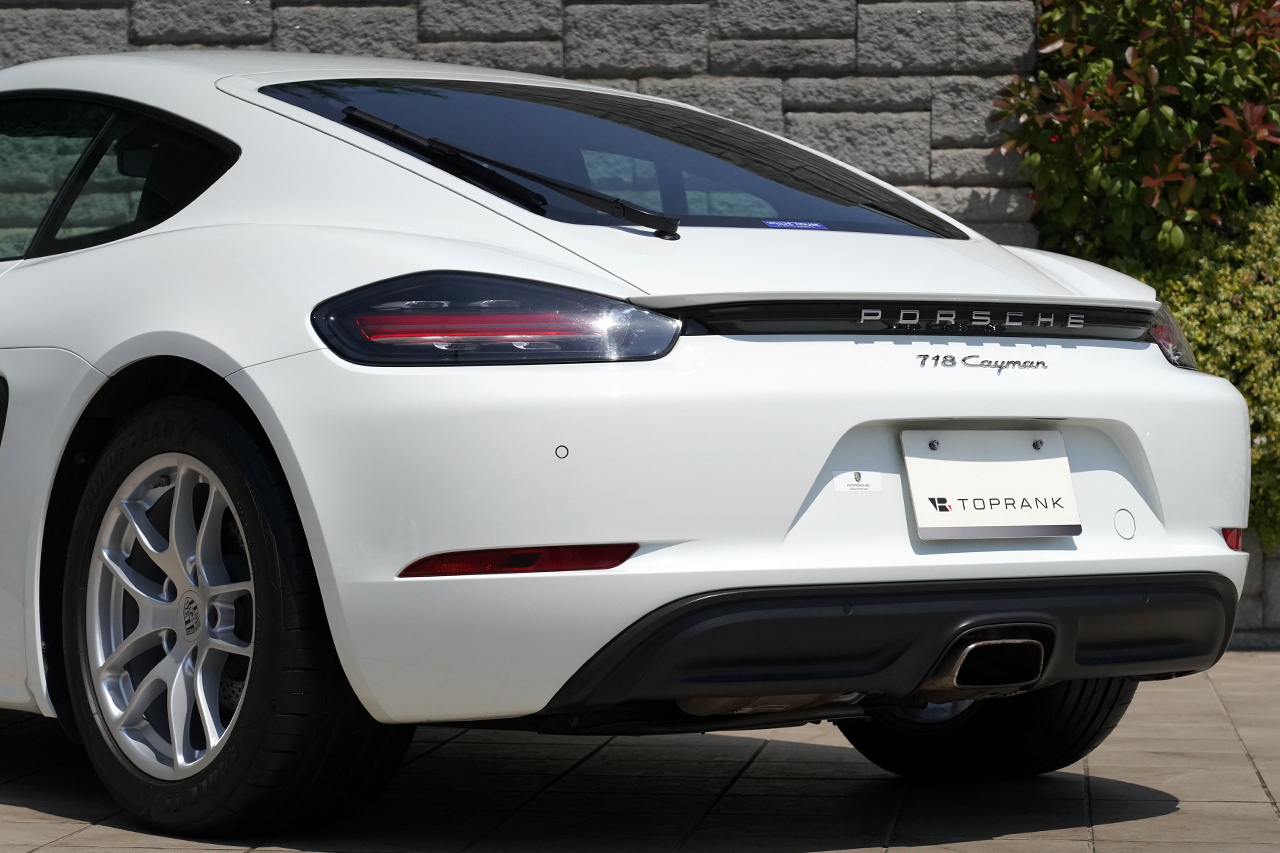 2019 Porsche 718 CAYMAN 