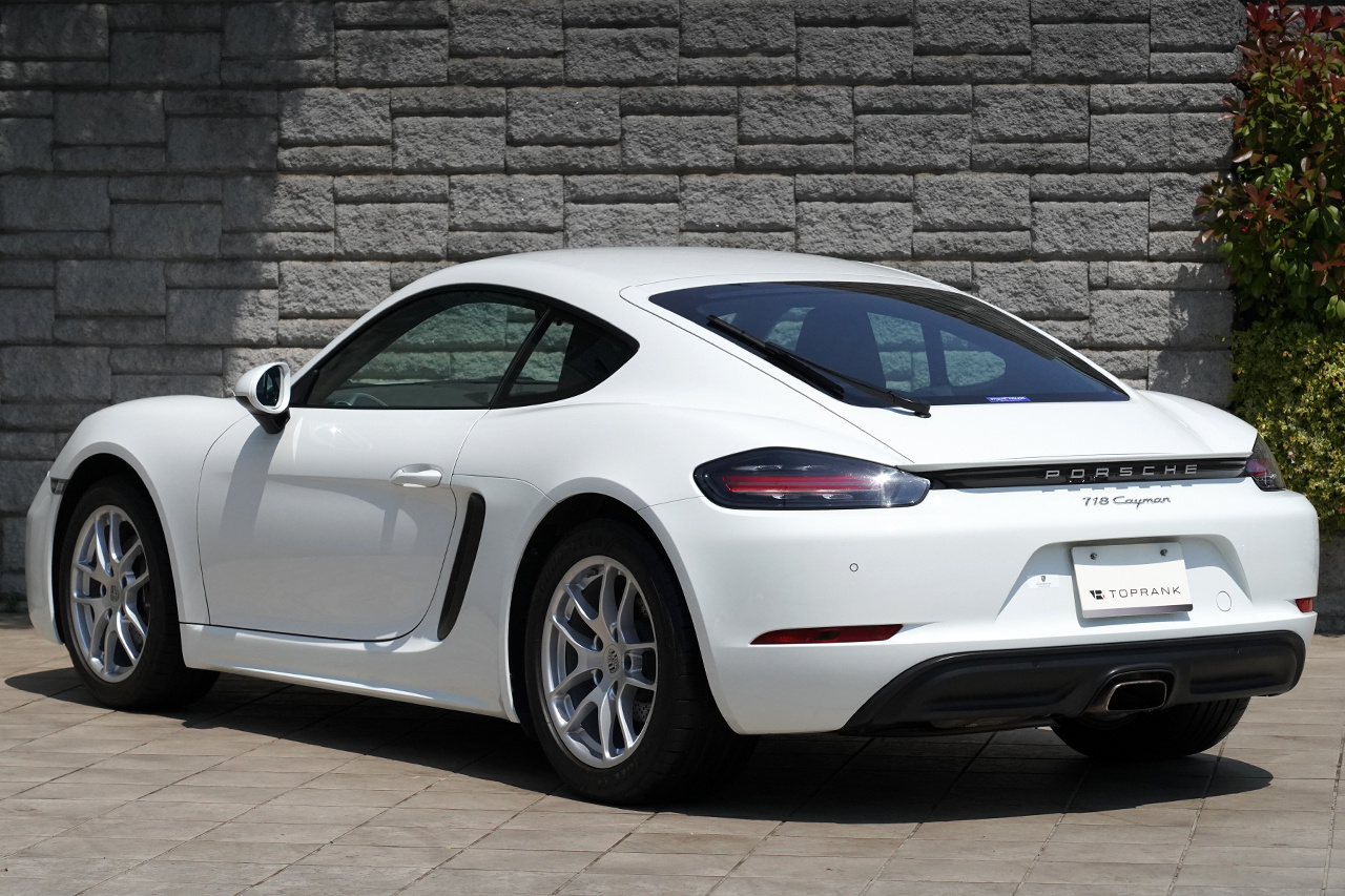 2019 Porsche 718 CAYMAN 