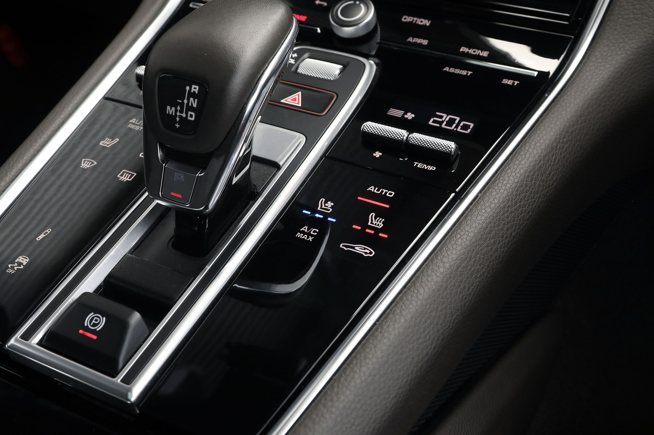 2022 Porsche PANAMERA null