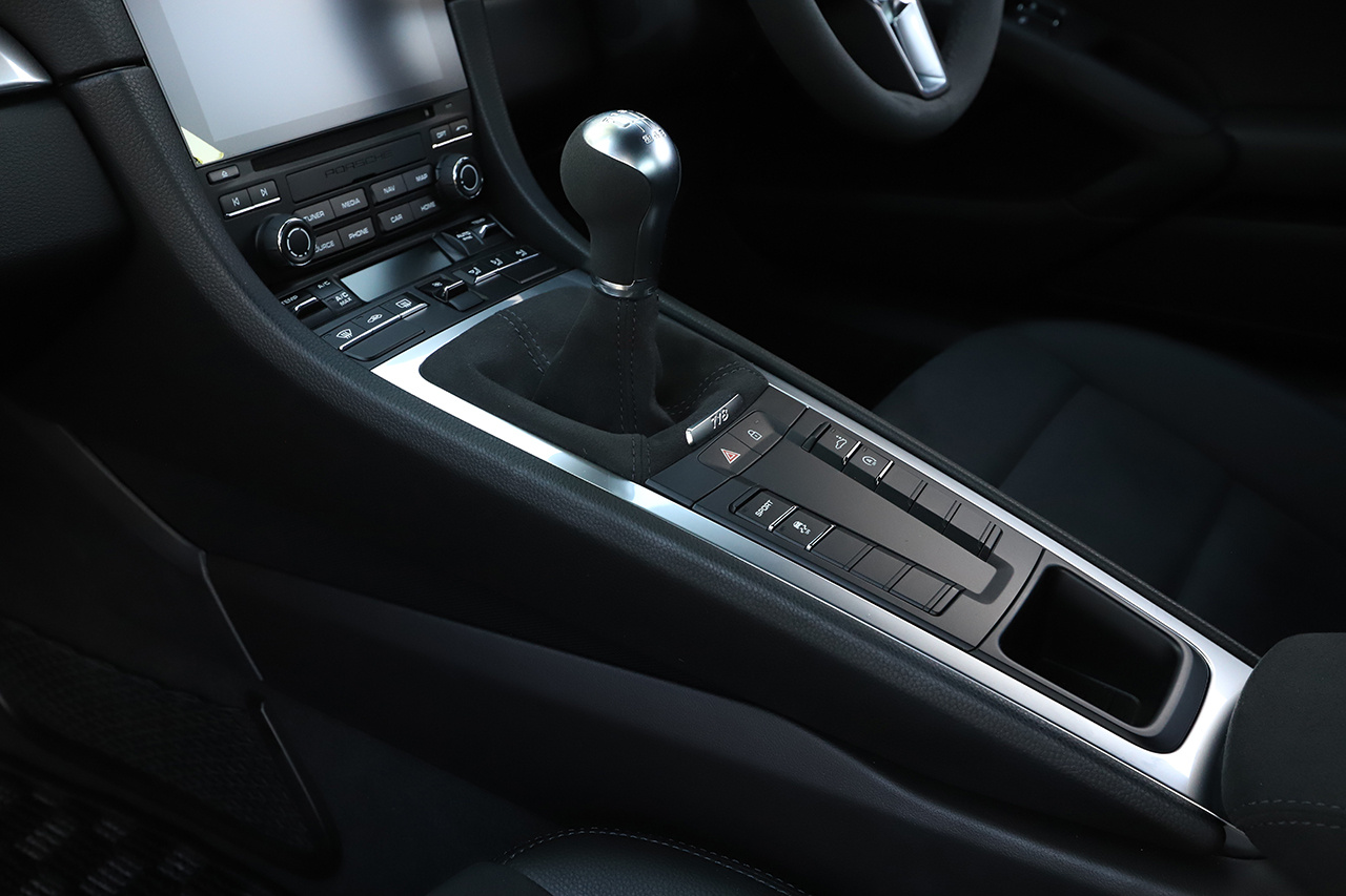 2022 Porsche 718 CAYMAN 
