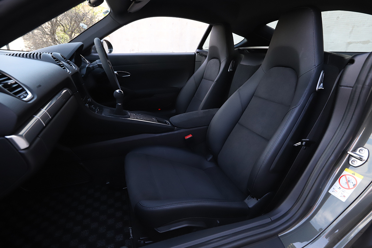 2022 Porsche 718 CAYMAN 