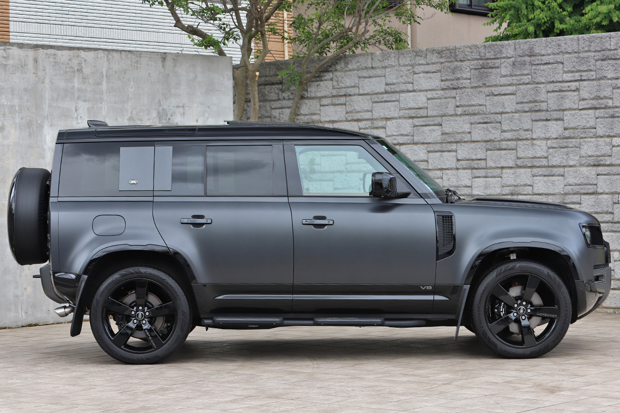 2024 Land Rover DEFENDER null