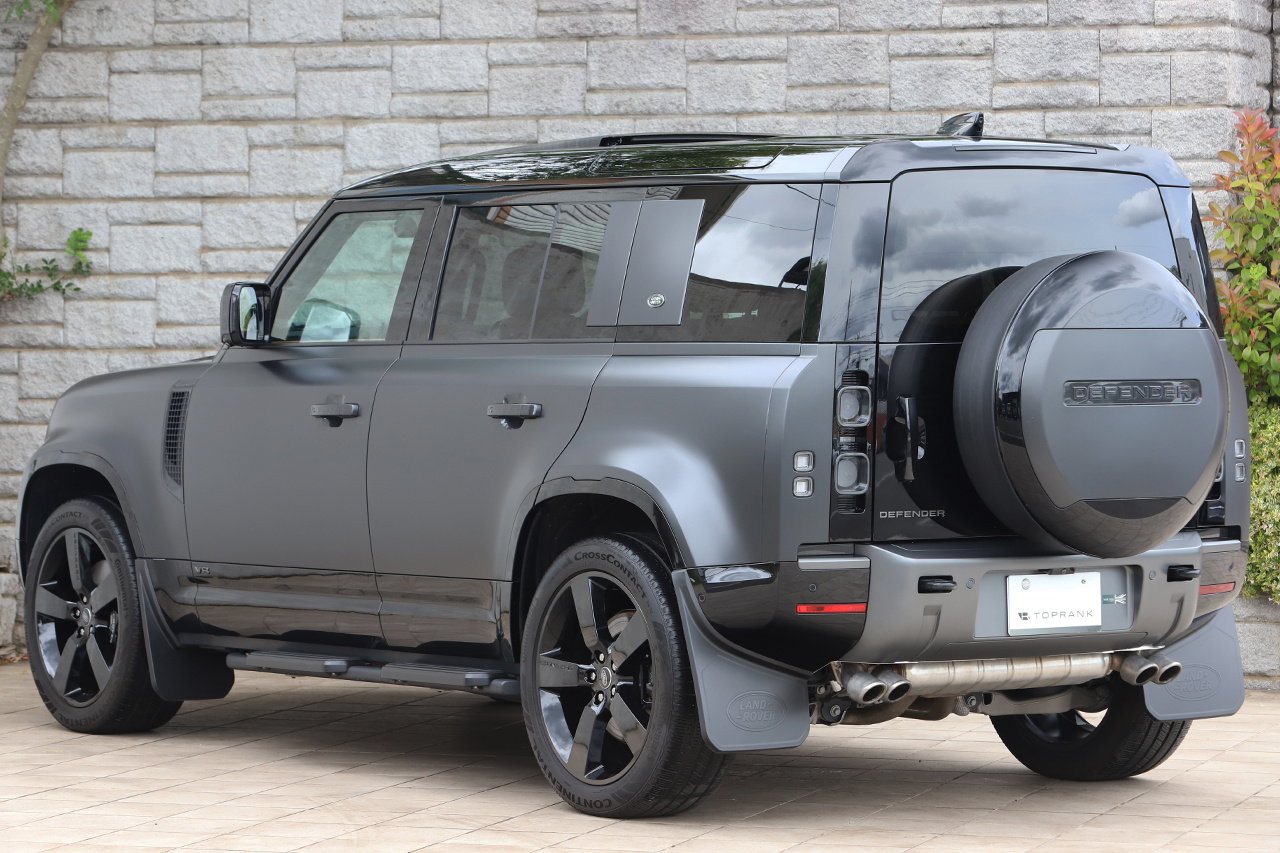 2024 Land Rover DEFENDER null