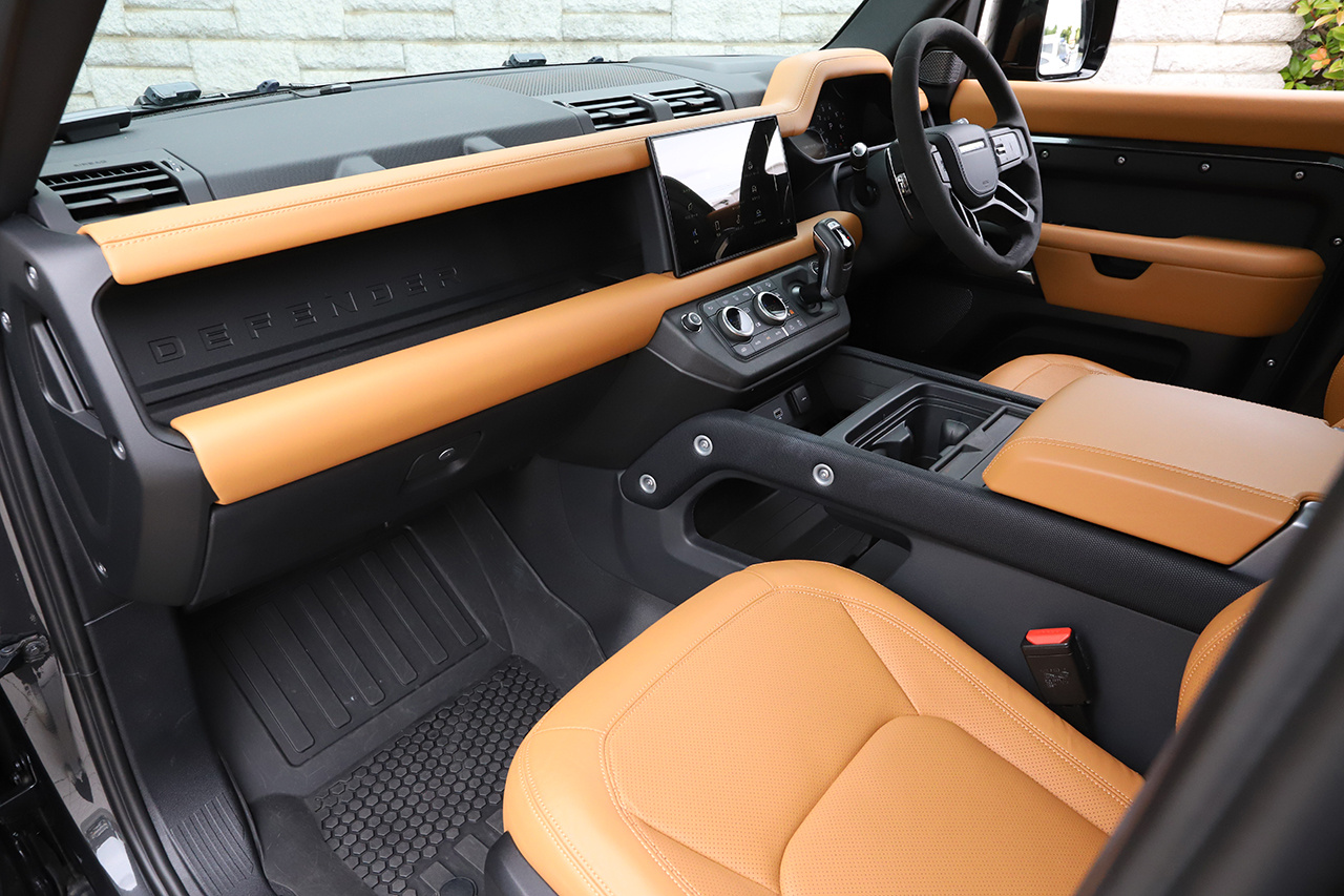 2024 Land Rover DEFENDER null